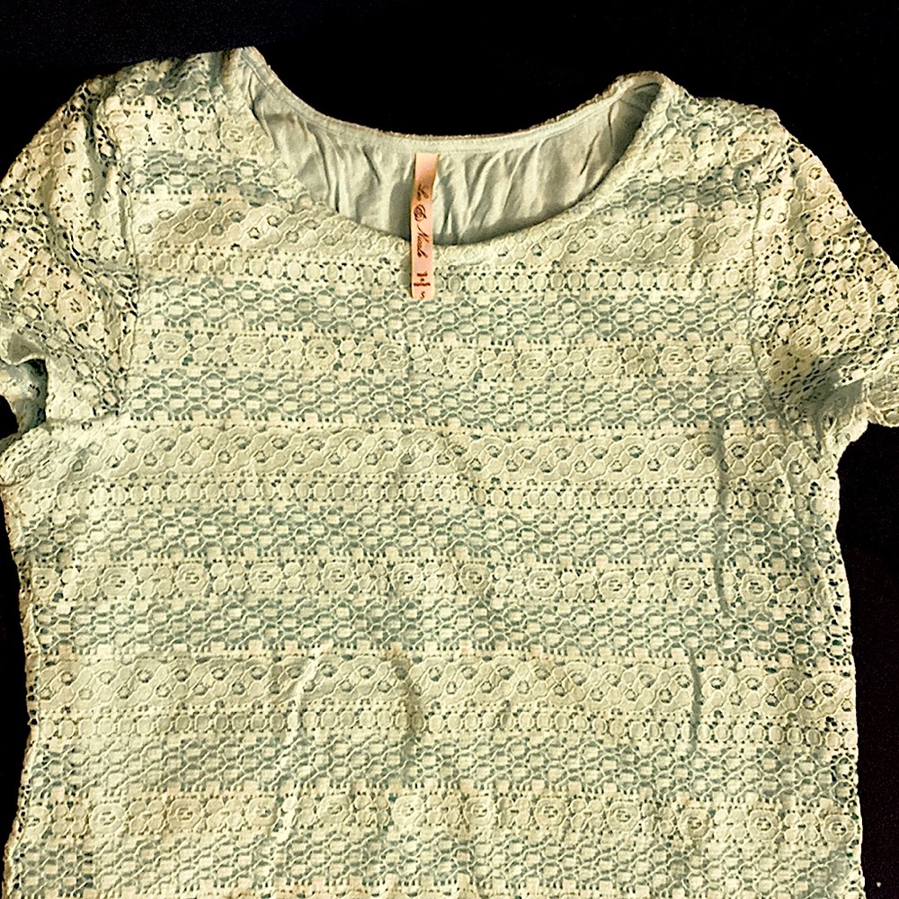 Selling a light blue blouse in size s by Leo Nicole